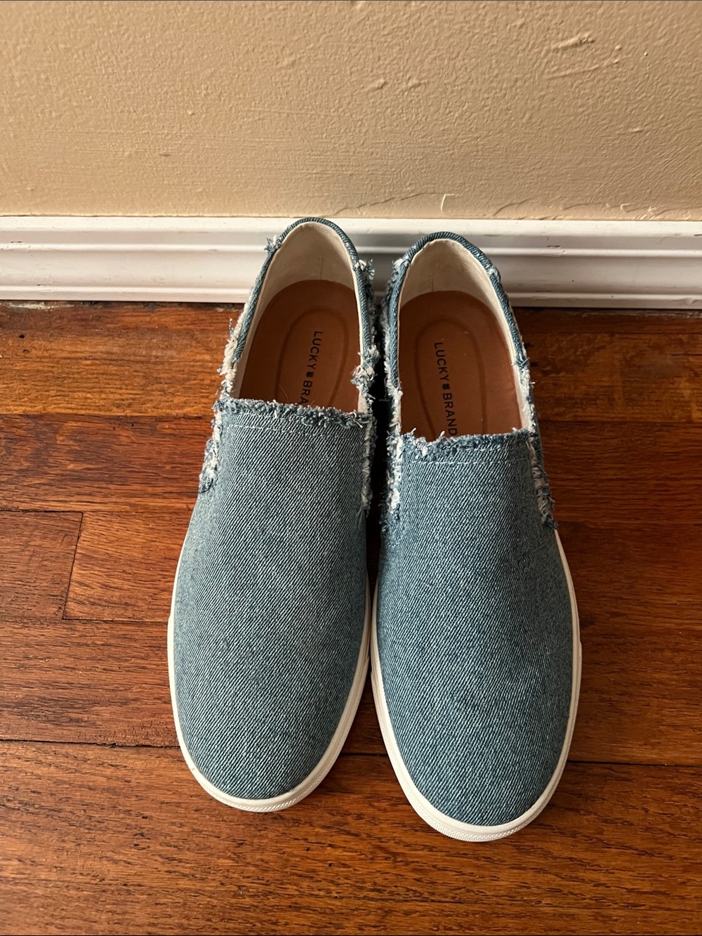 New Lucky Brand Blue Denim Slip-Ons